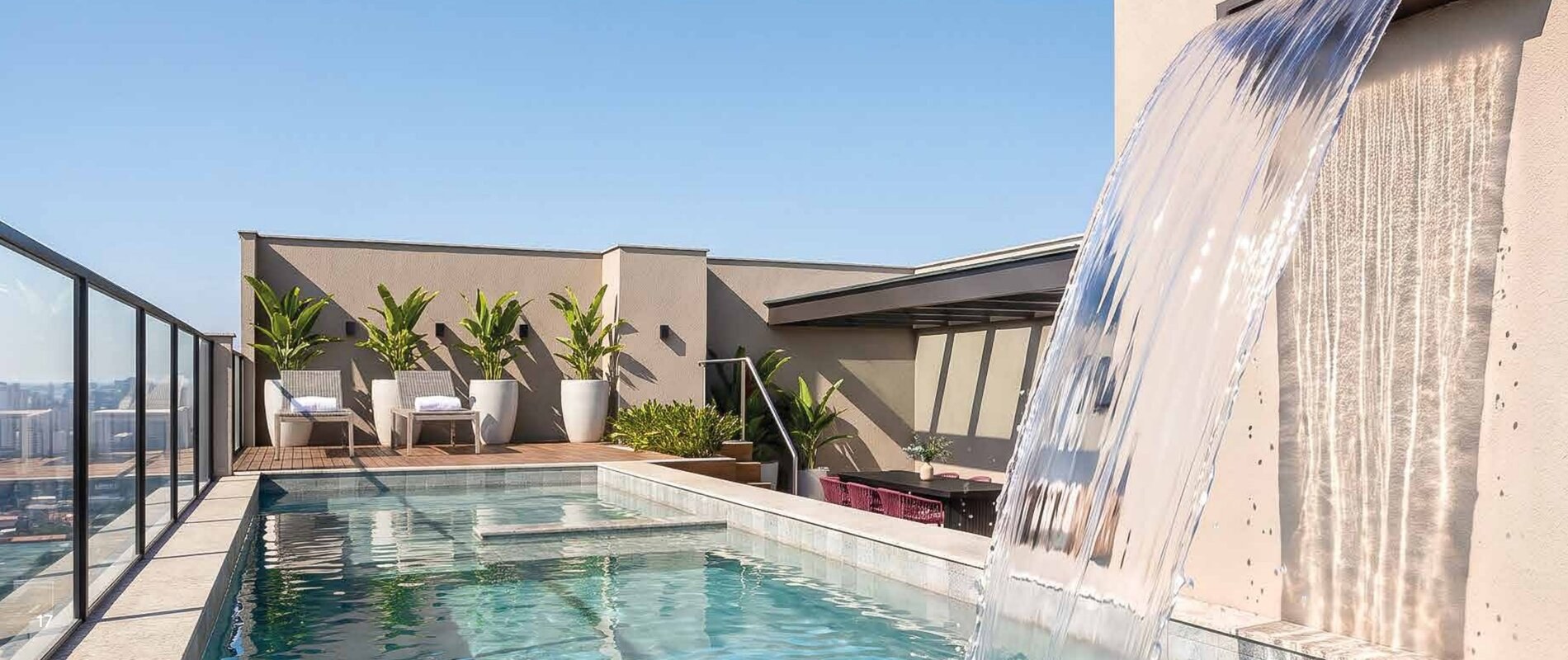 Cascata e deck com vista para a cidade